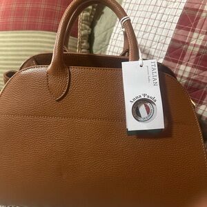 Italian Leather Brown leather satchel
Divina Forenza Margaux the Row